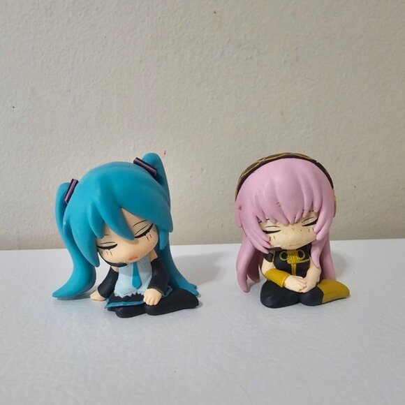 Other - Vocaloid Hatsune Miku Katazun Sleeping Mascot Mini Figure  - Set of 2
